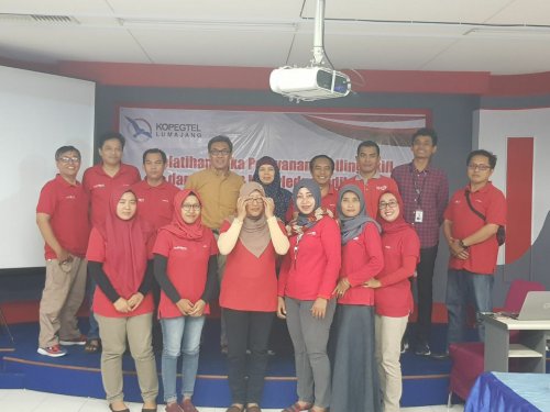 Pelatihan Etika Pelayanan dan Selling Skill